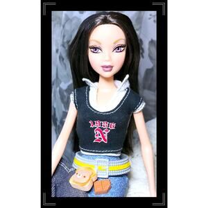 VTG 2003 My Scene Hanging Out Nolee Barbie Doll Mattel Casual & Trendy